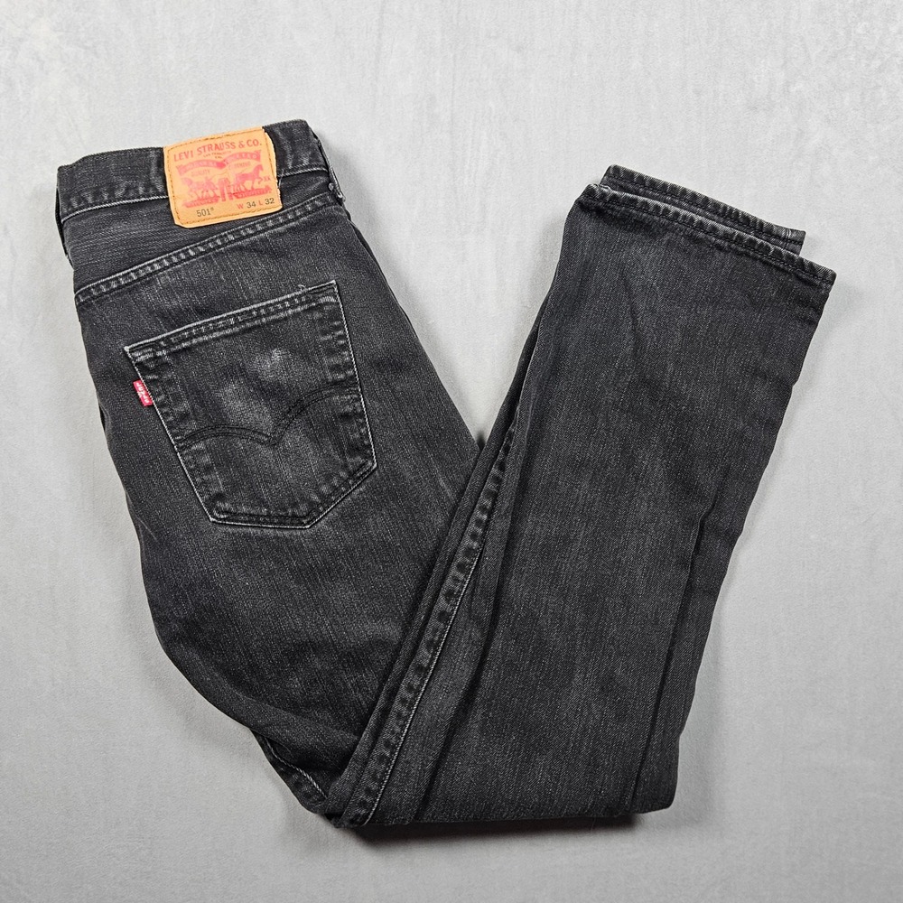 Levi's 501 Jeans Mens 34x32 (Acutal 33x31) Black Denim Straight Leg Button Fly